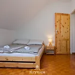 ベッド・アンド・ブレックファスト Willa Krynica 3*