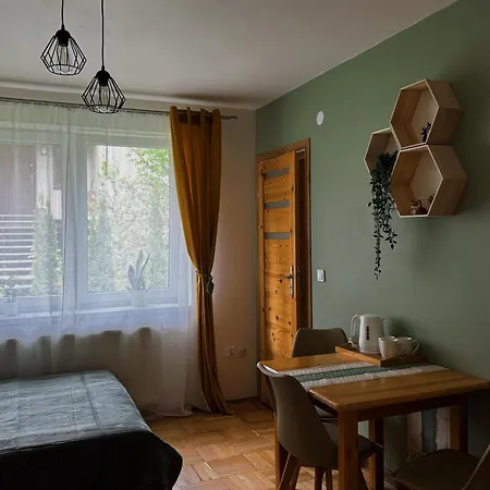 Willa Krynica Nocleg ze śniadaniem 3*