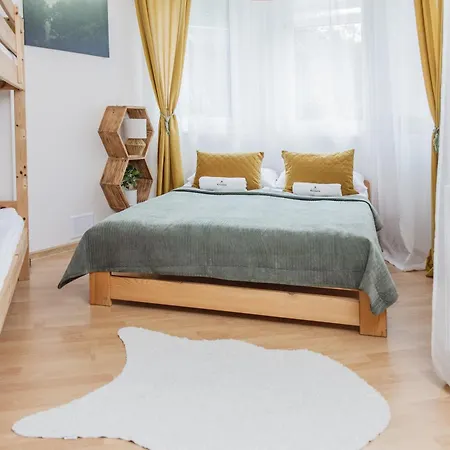 Willa Krynica Bed & Breakfast 3*